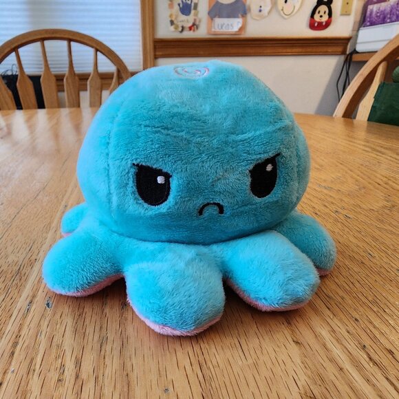 TeeTurtle Aqua/Pink The Original Reversible Octopus Plushie Stuffed Animal Toy - Picture 8 of 11